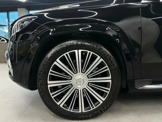 2021 Mercedes-Benz Maybach GLS 600 I, чёрный, 13900000 рублей, вид 4