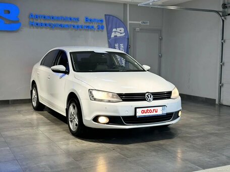 2011 Volkswagen Jetta VI, белый, 850000 рублей, вид 3