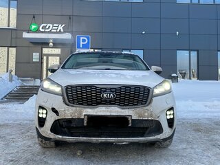 2018 Kia Sorento III Prime Рестайлинг, белый, 2890000 рублей, вид 2