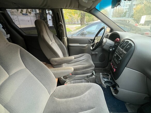2001 Dodge Caravan 3-speed IV, синий, 125000 рублей - вид 5
