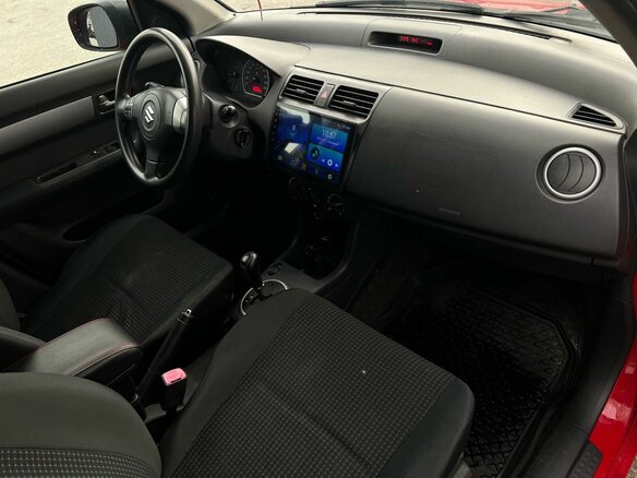2006 Suzuki Swift AMT III, красный, 400000 рублей - вид 18