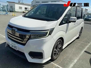 2018 Honda Stepwgn Spada V Рестайлинг, белый, 1555777 рублей, вид 3