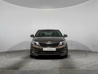 2016 Kia Rio III Рестайлинг, коричневый, 868790 рублей, вид 2