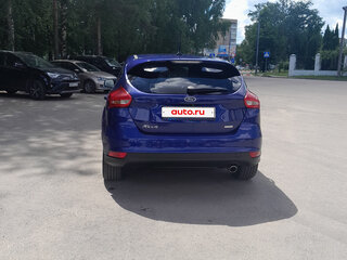2017 Ford Focus III Рестайлинг, синий, 1100000 рублей, вид 4