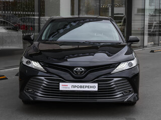 2018 Toyota Camry VIII (XV70), чёрный, 2998000 рублей, вид 2