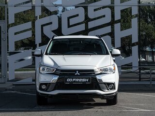 2019 Mitsubishi ASX I Рестайлинг 2, белый, 2220000 рублей, вид 3