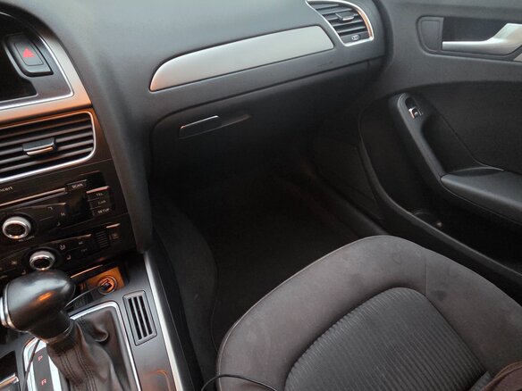 2013 Audi A4 IV (B8) Рестайлинг, белый, 950000 рублей - вид 6