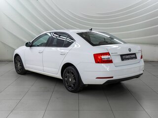 2018 Skoda Octavia III (A7) Рестайлинг, белый, 1538000 рублей, вид 5
