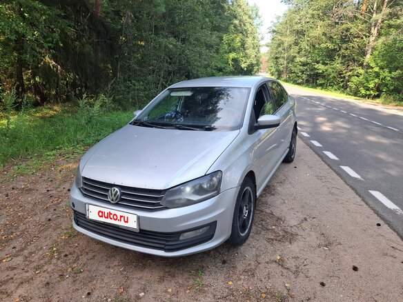 2015 Volkswagen Polo V Рестайлинг, серебристый - вид 1