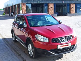 2010 Nissan Qashqai I Рестайлинг, красный, 850000 рублей, вид 3