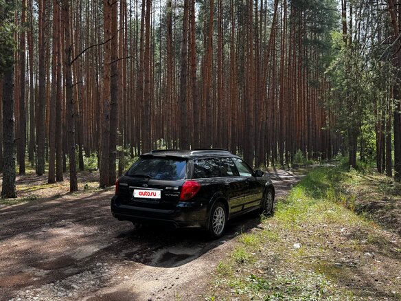 2004 Subaru Outback III, чёрный, 1400000 рублей - вид 5