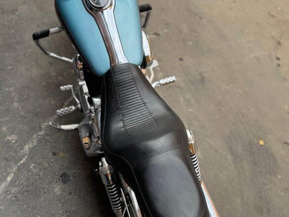 2007 Harley-Davidson Dyna Low Rider, синий, 900000 рублей - вид 12