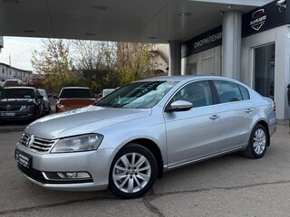 2011 Volkswagen Passat B7, серебристый, 1150000 рублей, вид 1
