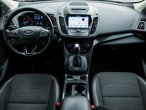 2017 Ford Kuga II Рестайлинг, чёрный, 1650000 рублей - вид 14