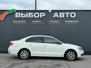 2011 Volkswagen Jetta VI, белый, 899000 рублей, вид 3