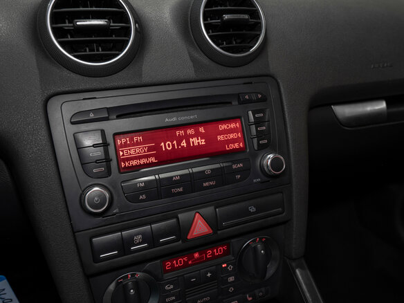 2007 Audi A3 II (8P) Рестайлинг 1, красный, 645000 рублей - вид 14