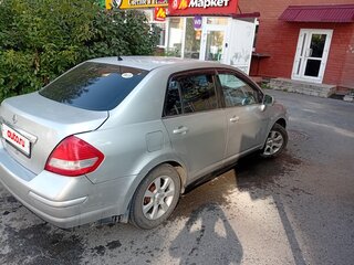2007 Nissan Tiida I, серебристый, 550000 рублей, вид 2