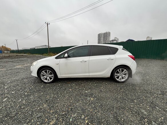 2012 Opel Astra J, белый, 480000 рублей - вид 7