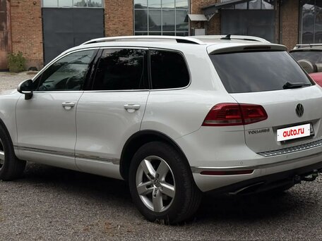2015 Volkswagen Touareg II Рестайлинг, белый, 2850000 рублей, вид 5
