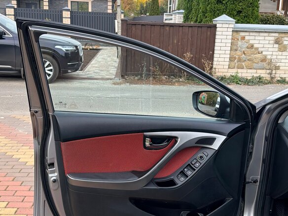 2012 Hyundai Elantra V (MD), серый, 930000 рублей - вид 15