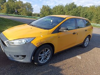 2015 Ford Focus III Рестайлинг, жёлтый, 300000 рублей, вид 1