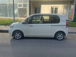 2014 Toyota Porte II, бежевый, 700000 рублей, вид 2