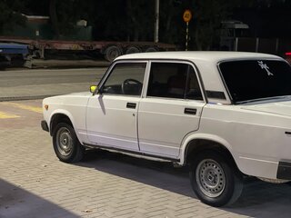 2002 Lada (ВАЗ) 2107, белый, 120000 рублей, вид 5
