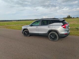 2024 GMC Terrain II Рестайлинг, серый, 1850000 рублей, вид 5