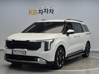 2024 Kia Carnival IV Рестайлинг, белый, 5740025 рублей, вид 1
