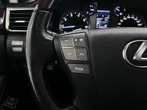 2014 Lexus LX 570 III Рестайлинг, чёрный, 3990000 рублей - вид 19