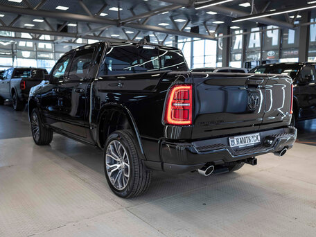2026 Ram 1500 Crew Cab V Рестайлинг, чёрный, 10490000 рублей, вид 2
