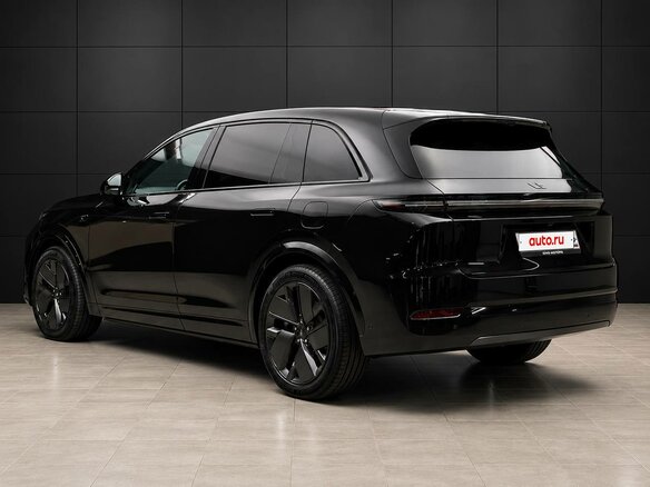 2025 Li Auto (Lixiang) L7 52.3 kWh I Рестайлинг, чёрный, 7200000 рублей - вид 3