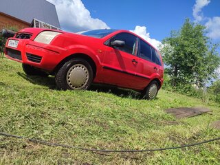 2005 Ford Fusion I Рестайлинг, красный, 190000 рублей, вид 4