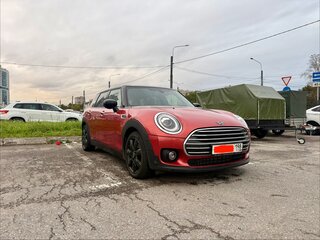 2020 Mini Clubman Cooper II Рестайлинг, красный, 2700000 рублей, вид 4