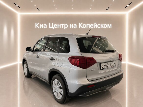 2019 Suzuki Vitara II Рестайлинг, серебристый, 1645000 рублей - вид 3