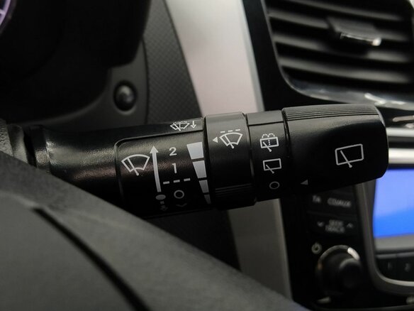 2012 Hyundai Solaris I, фиолетовый, 849000 рублей - вид 9