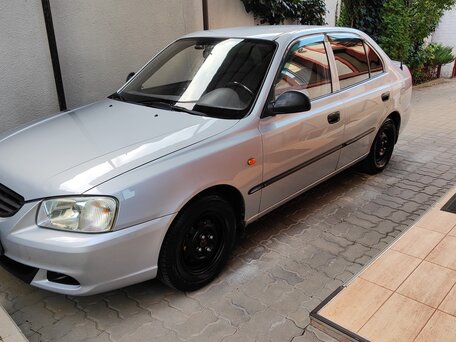 2007 Hyundai Accent ТагАЗ II, серебристый, 410000 рублей, вид 1