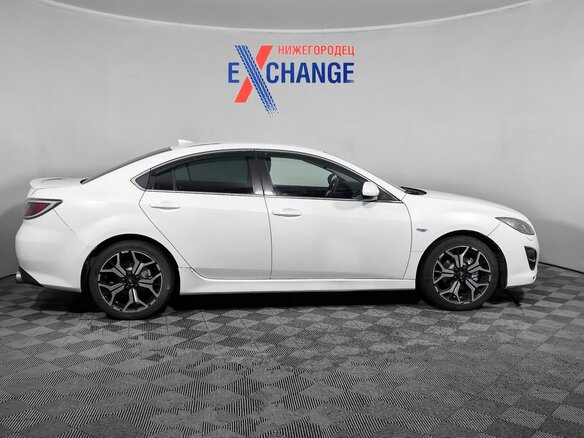 2012 Mazda 6 II (GH) Рестайлинг, белый, 790000 рублей - вид 3