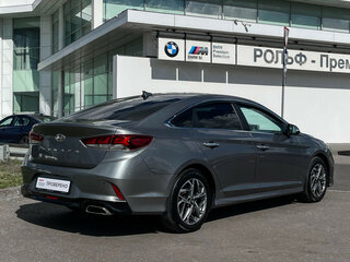 2018 Hyundai Sonata VII (LF) Рестайлинг, серый, 1450000 рублей, вид 5