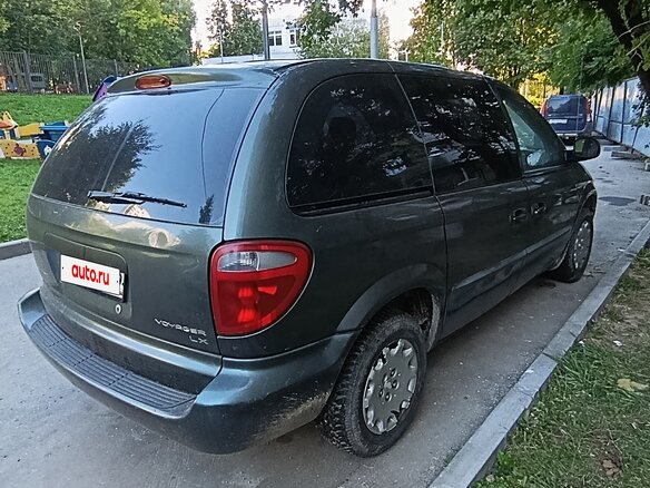 2003 Chrysler Voyager IV, серый, 300000 рублей - вид 9