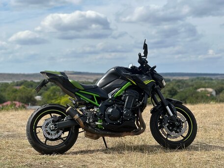 2021 Kawasaki Z 900, чёрный, 720000 рублей, вид 2