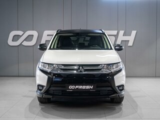 2016 Mitsubishi Outlander III Рестайлинг 2, белый, 2079000 рублей, вид 2