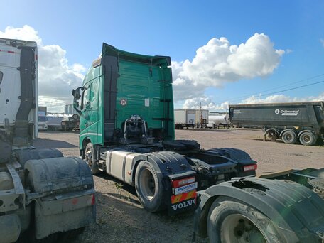 2020 Volvo FH 540, зелёный, 10067500 рублей, вид 4