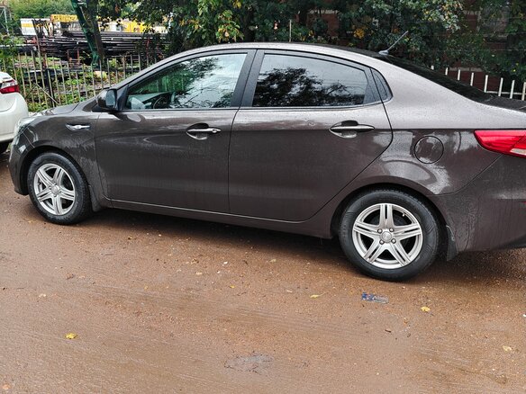 2016 Kia Rio III Рестайлинг, коричневый, 1019000 рублей