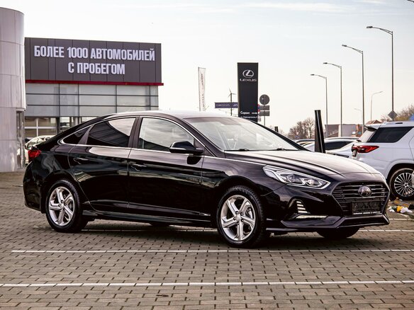 2019 Hyundai Sonata VII (LF) Рестайлинг, чёрный, 1545000 рублей - вид 2