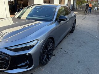 2025 Audi A5 L III (B10), чёрный, 5650000 рублей, вид 3