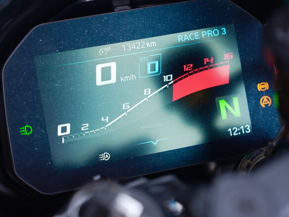 2024 BMW S 1000 RR, чёрный, 2100000 рублей - вид 8