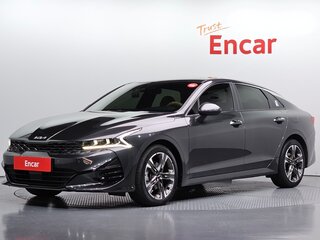 2020 Kia K5 III, чёрный, 1940000 рублей, вид 1