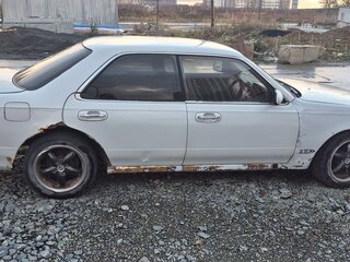 1993 Nissan Laurel VII (C34), серый, 185000 рублей, вид 4