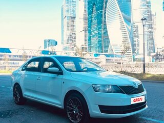 2015 Skoda Rapid I, белый, 740000 рублей, вид 4